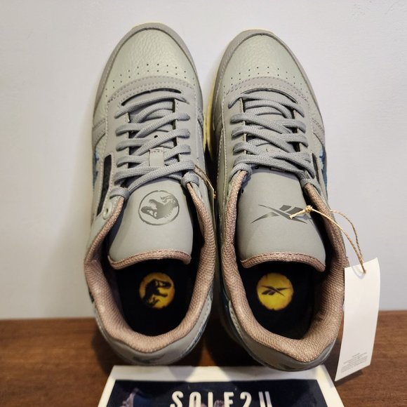 Reebok x Jurassic World Classic Leather Ripple Grey Blue HQ6253 Men's 8.5 - Picture 5 of 10